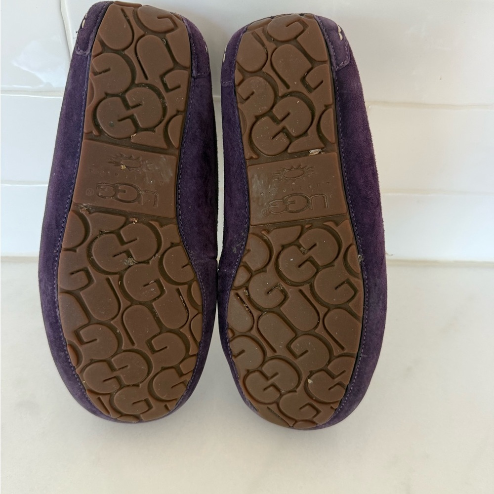 UGG Cream Plush Lined slipper size 7 - Picture 4 of 7
